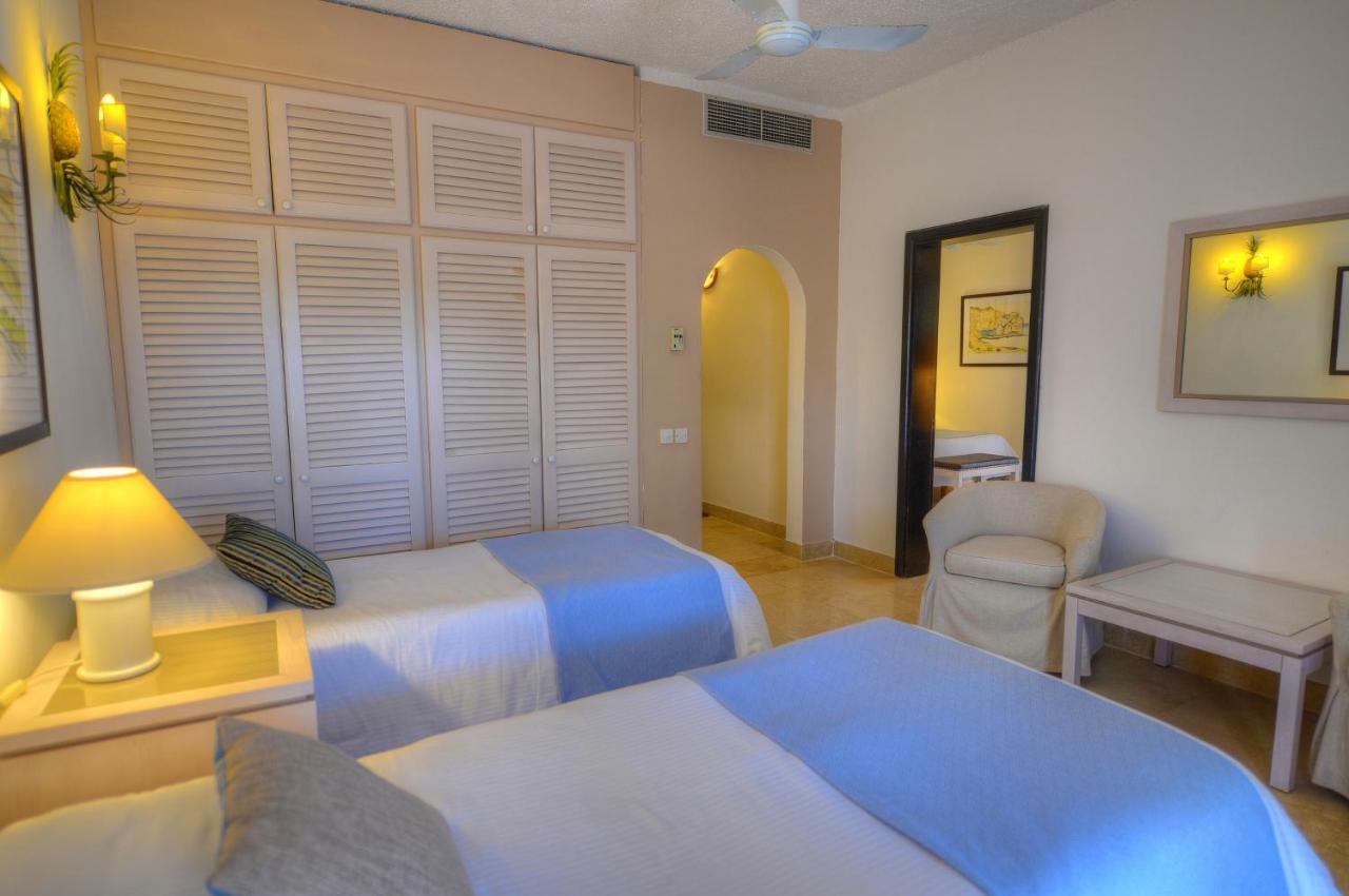 Hotel Ta' Cenc & Spa Sannat Exterior foto A bedroom at the hotel