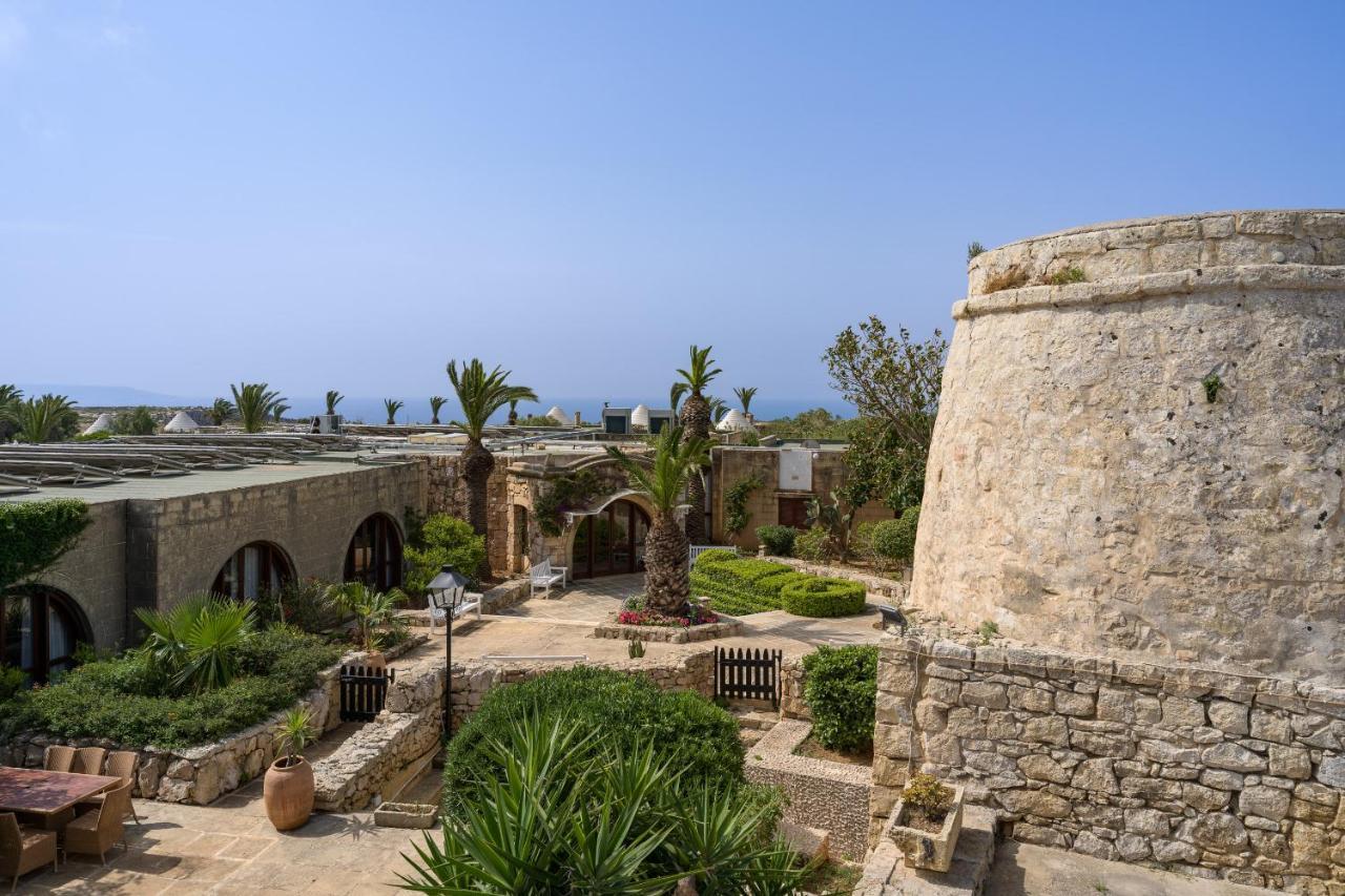 Hotel Ta' Cenc & Spa Sannat Exterior foto The fort